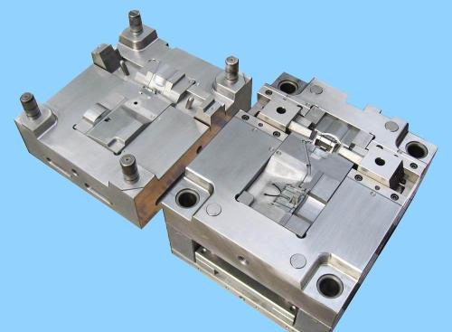 草莓视频二维码下载加工模具CNC加工質量高低應考慮哪些方麵？